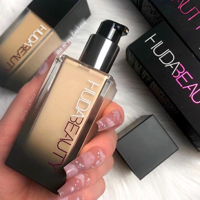 Fauxfilter Luminous Matte Foun - Beauty Huda Makeup 评论和价格