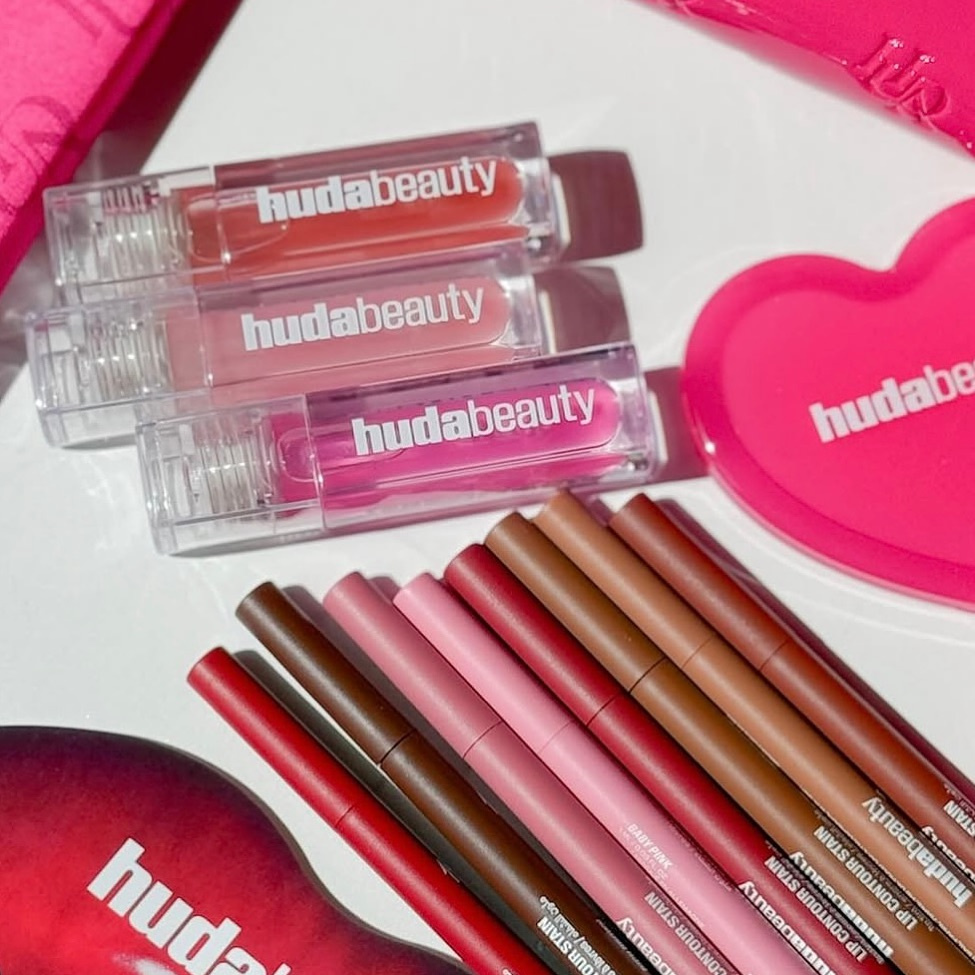 Hot Rare Lip Gloss Multicolor  - Beauty Huda Makeup 评论和价格